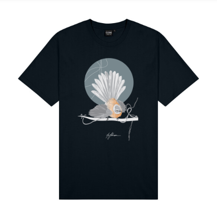 Pīwakawaka Men's T-Shirt - New Zealand Bird Art